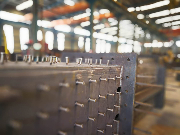 圓柱、箱型柱、十字形柱