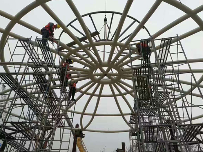 圓柱、箱型柱、十字形柱