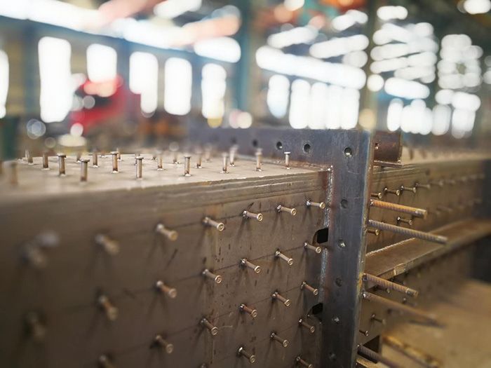 圓柱、箱型柱、十字形柱