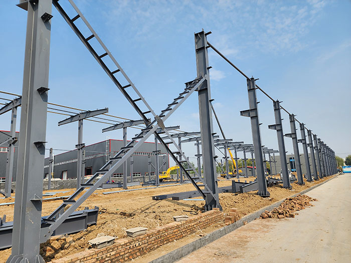 鋼結(jié)構(gòu)車(chē)間